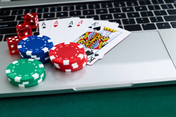 dewatogel 4d MSC live blackjack table with multi-camera feed on mobile phone